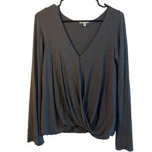 gray silence + noise long sleeve tee